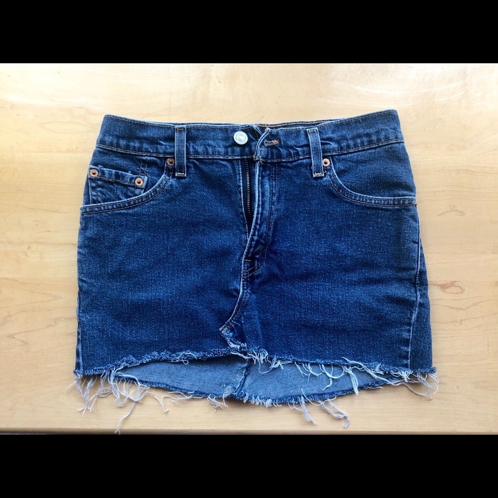 Levi’s Mini Skirt